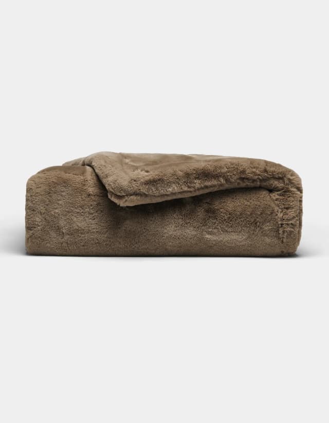 Cozy Earth Superplush Cuddle Blanket