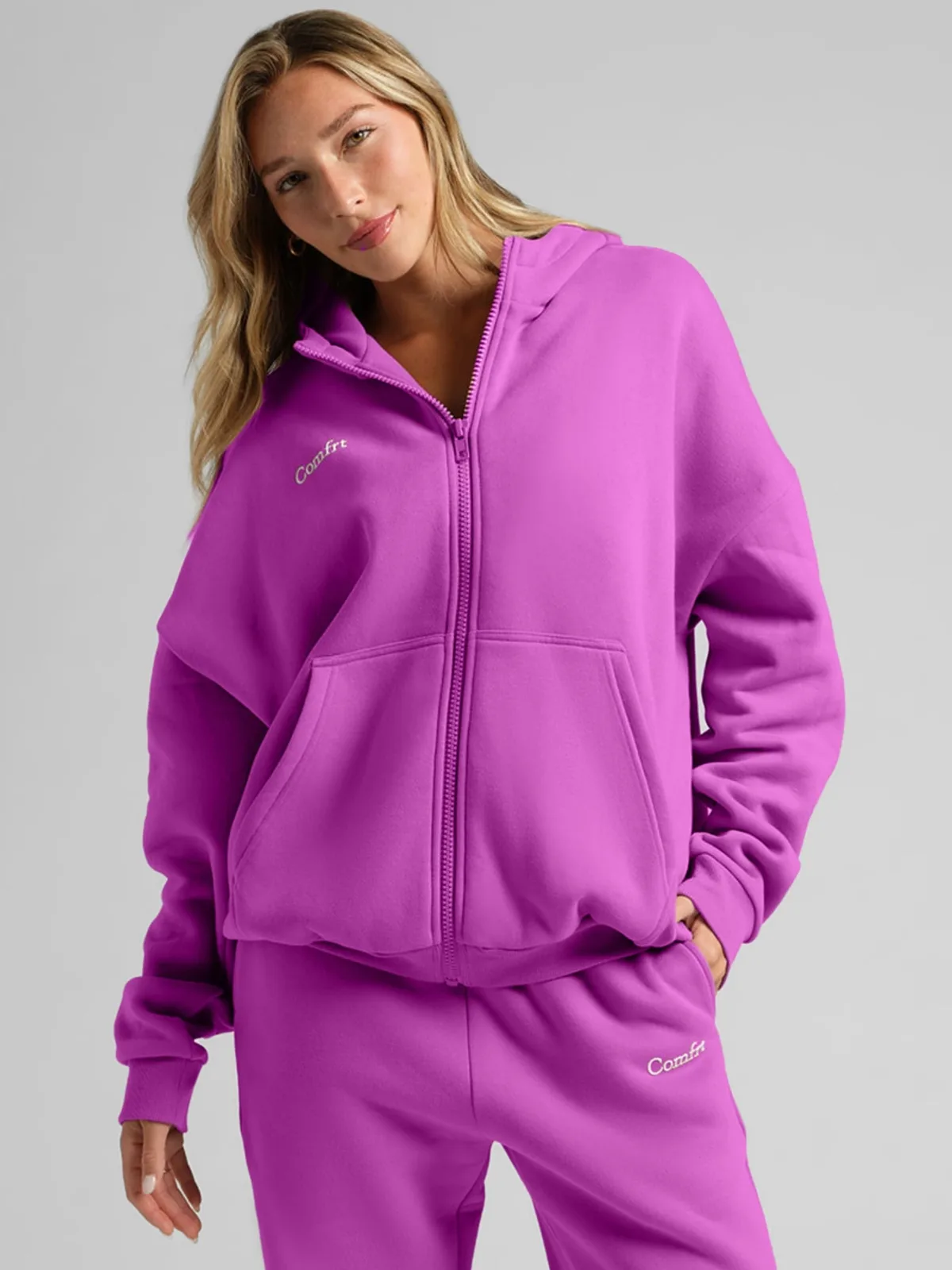 Comfrt Cloud Zip Hoodie – Mega