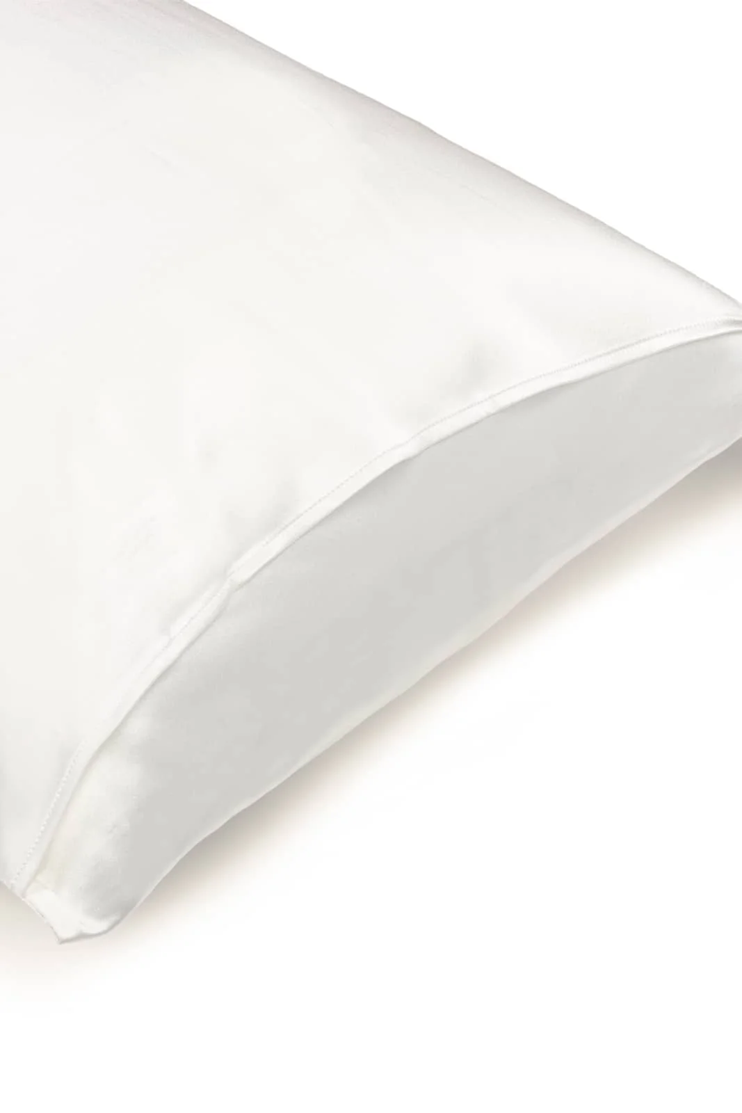 Fishers Finery silk pillowcase fabric detail