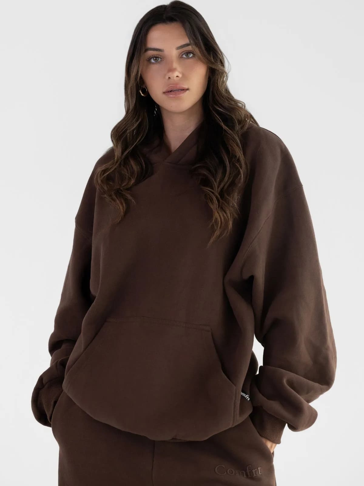 Comfrt Minimalist Hoodie – Mega
